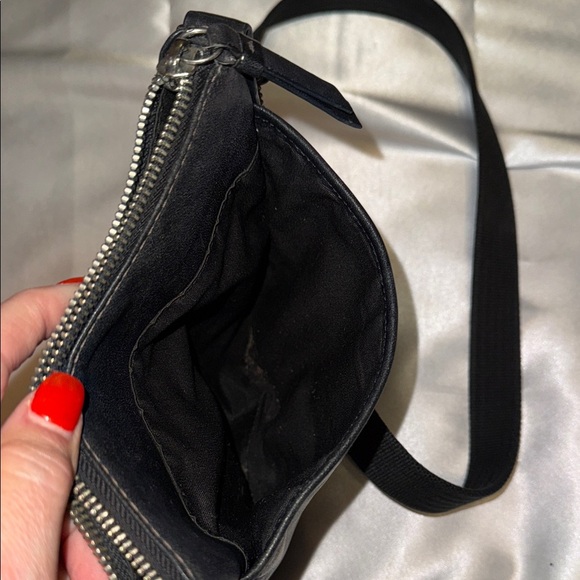 Coach Dark Leather Tag Accessory - Picture 5 of 7